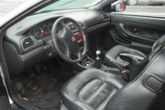 Vitre avant droit PEUGEOT 406