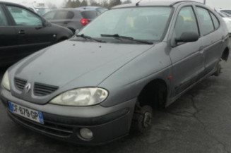 Plage arriere RENAULT MEGANE 1