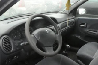 Plage arriere RENAULT MEGANE 1