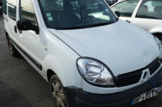 Pare choc arriere RENAULT KANGOO 1