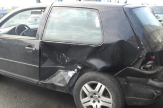 Renfort pare choc avant (traverse) VOLKSWAGEN GOLF 4