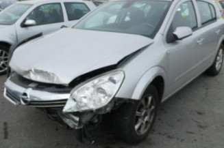 Plage arriere OPEL ASTRA H