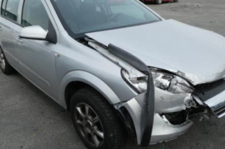 Plage arriere OPEL ASTRA H