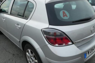 Plage arriere OPEL ASTRA H