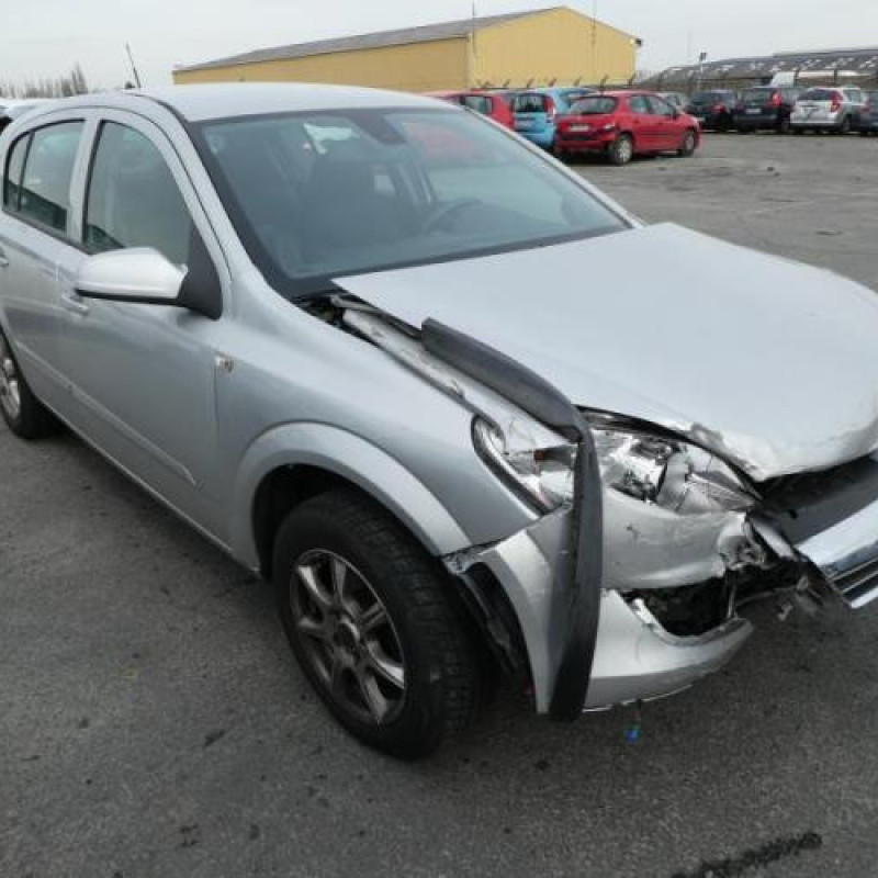 Renfort pare choc arriere (traverse) OPEL ASTRA H Photo n°3