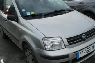 Attache ceinture arriere gauche FIAT PANDA 2