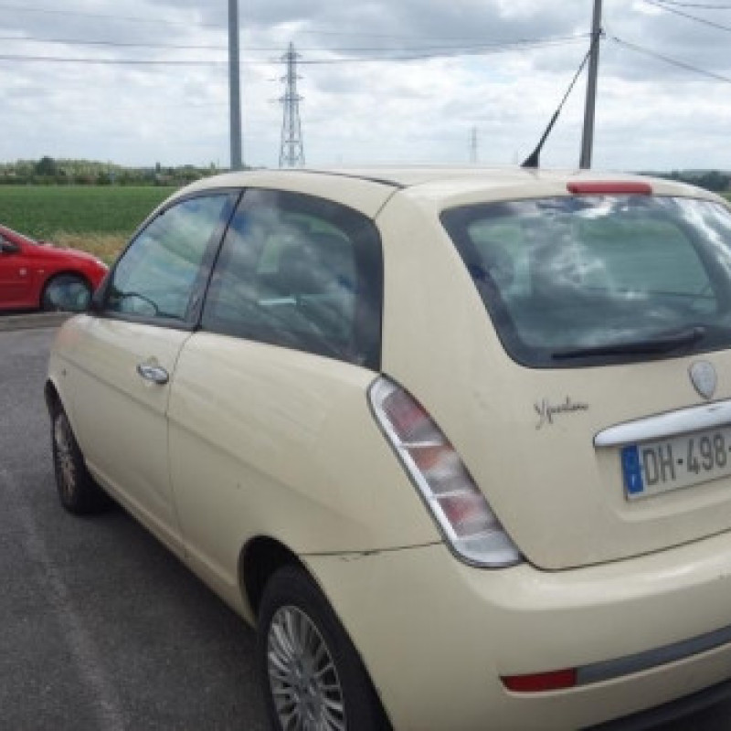 Aile avant gauche LANCIA YPSILON 4 Photo n°5