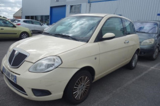 Plage arriere LANCIA YPSILON 4