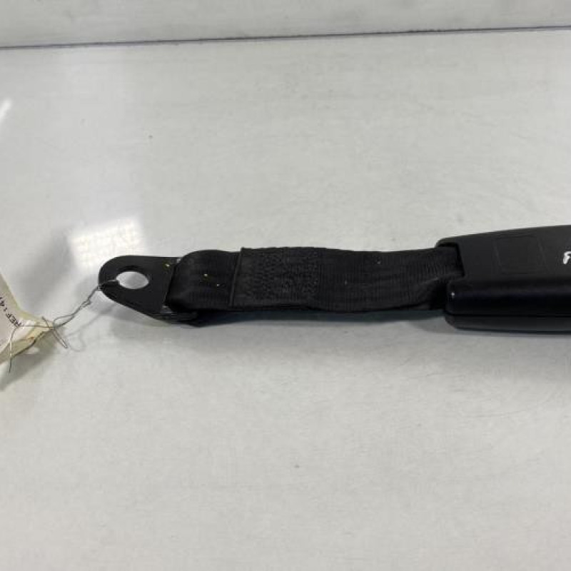 Attache ceinture arriere gauche LANCIA YPSILON 4 Photo n°3