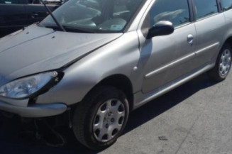 Etrier avant gauche (freinage) PEUGEOT 206