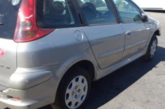 Etrier avant gauche (freinage) PEUGEOT 206