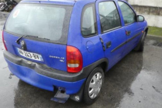 Aile avant droit OPEL CORSA B