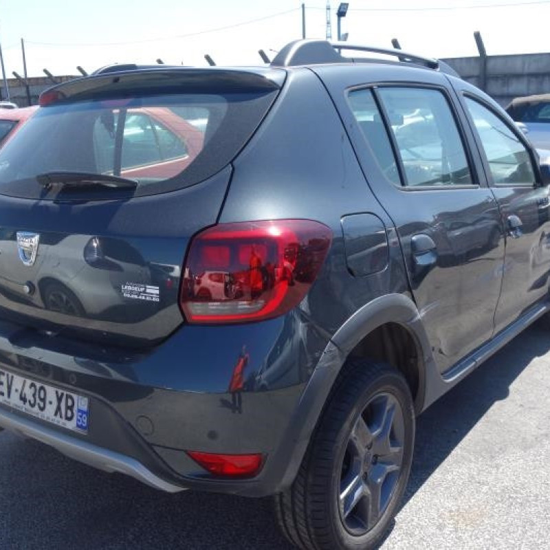 Attache ceinture arriere gauche DACIA SANDERO 2 Photo n°6