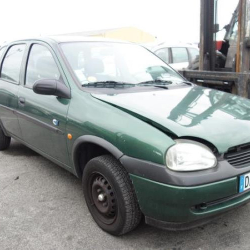 Pare choc arriere OPEL CORSA B Photo n°4