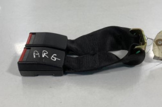 Attache ceinture arriere gauche OPEL CORSA B