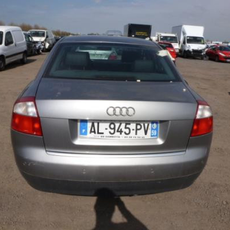 Renfort pare choc arriere (traverse) AUDI A4 2 Photo n°4