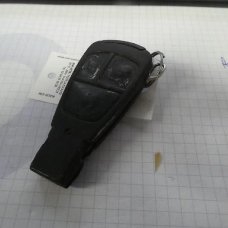 Attache ceinture arriere droit MERCEDES CLASSE S 220 Photo n°14