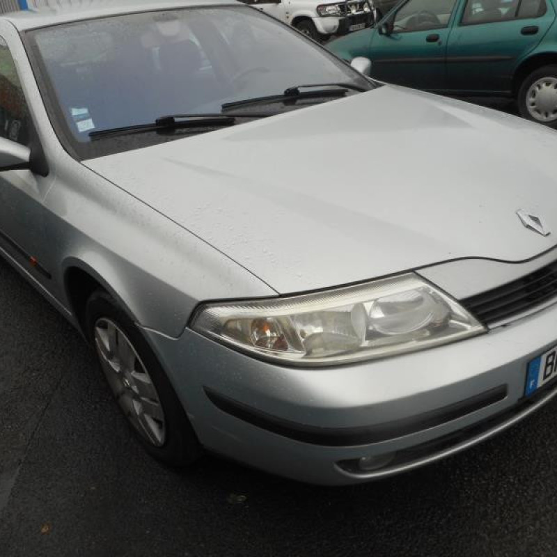 Aile avant gauche RENAULT LAGUNA 2 Photo n°3