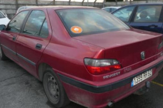 Aile avant gauche PEUGEOT 406