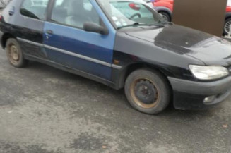 Plage arriere PEUGEOT 306