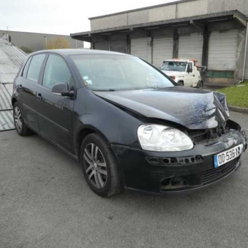 Renfort pare choc arriere (traverse) VOLKSWAGEN GOLF 5 Photo n°3