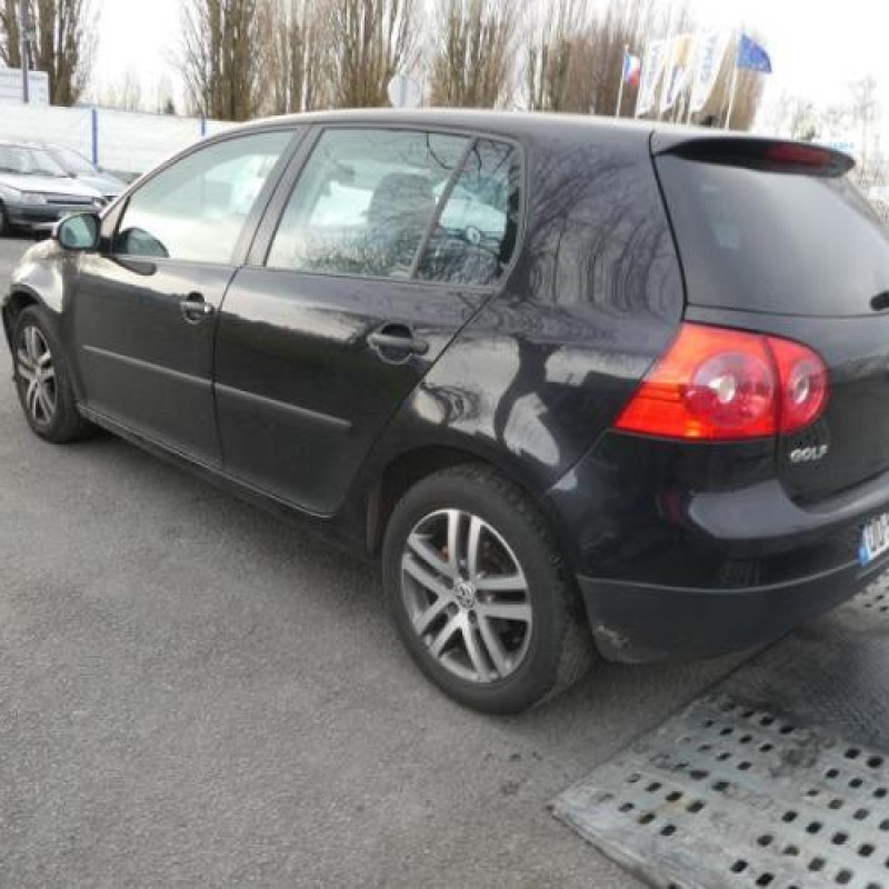 Renfort pare choc arriere (traverse) VOLKSWAGEN GOLF 5 Photo n°5