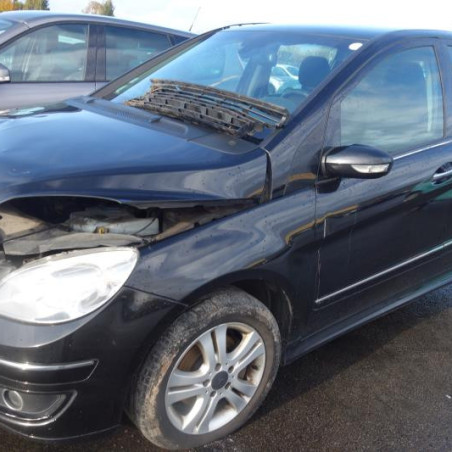 Renfort pare choc avant (traverse) MERCEDES CLASSE B 245