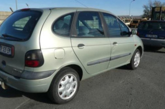 Aile avant droit RENAULT SCENIC 1