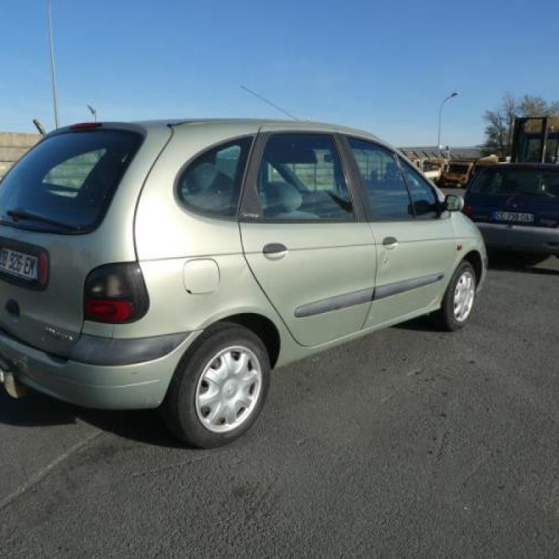 Aile avant droit RENAULT SCENIC 1 Photo n°5