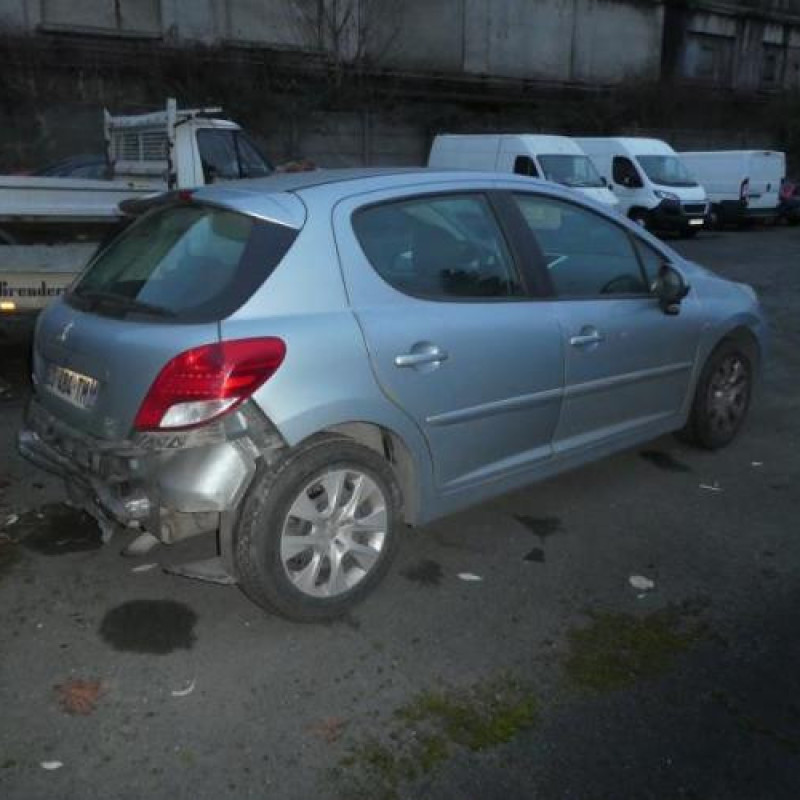 Pompe à carburant PEUGEOT 207 Photo n°6