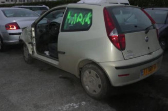 Cric (Ensemble depannage) FIAT PUNTO 2