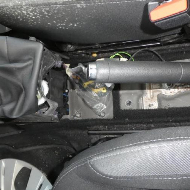 Cardan droit (transmission) PEUGEOT 208 1 Photo n°8