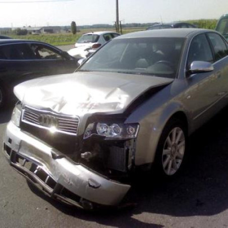 Renfort pare choc arriere (traverse) AUDI A4 2