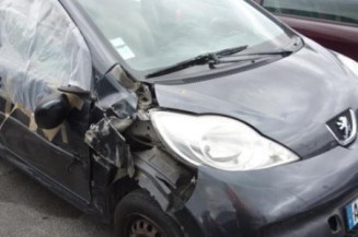 Feu arriere stop central PEUGEOT 107