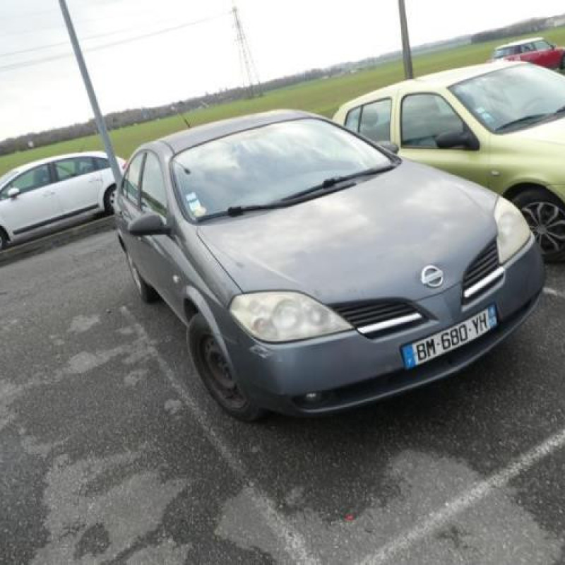 Vitre arriere droit NISSAN PRIMERA 3 Photo n°2