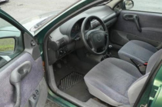 Plage arriere OPEL CORSA B