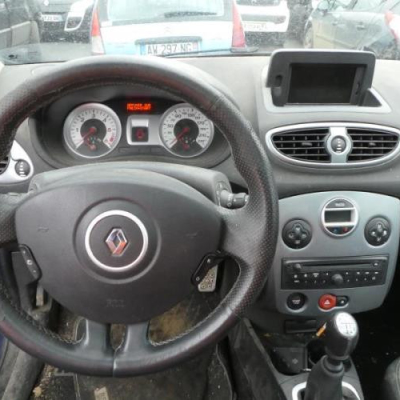 Ecran GPS RENAULT CLIO 3 Photo n°11