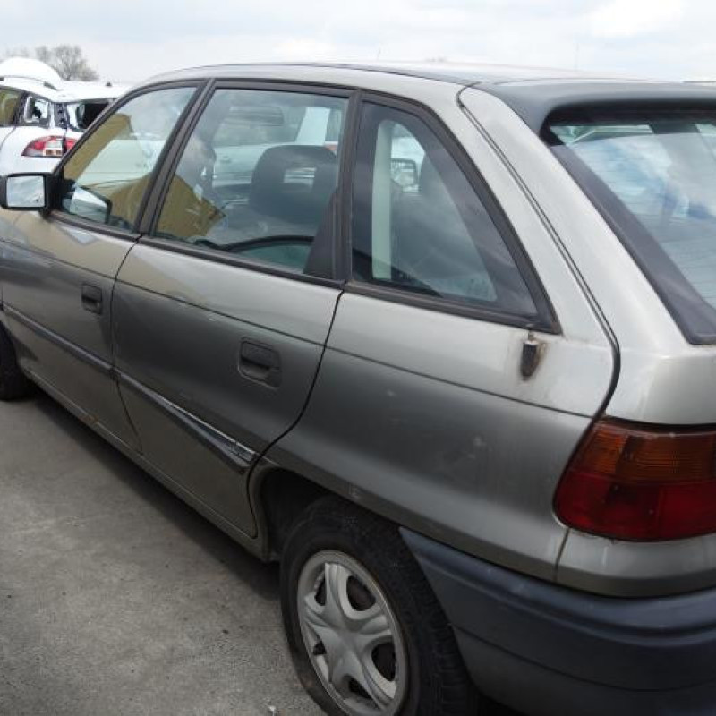 Leve vitre mecanique arriere droit OPEL ASTRA F Photo n°6