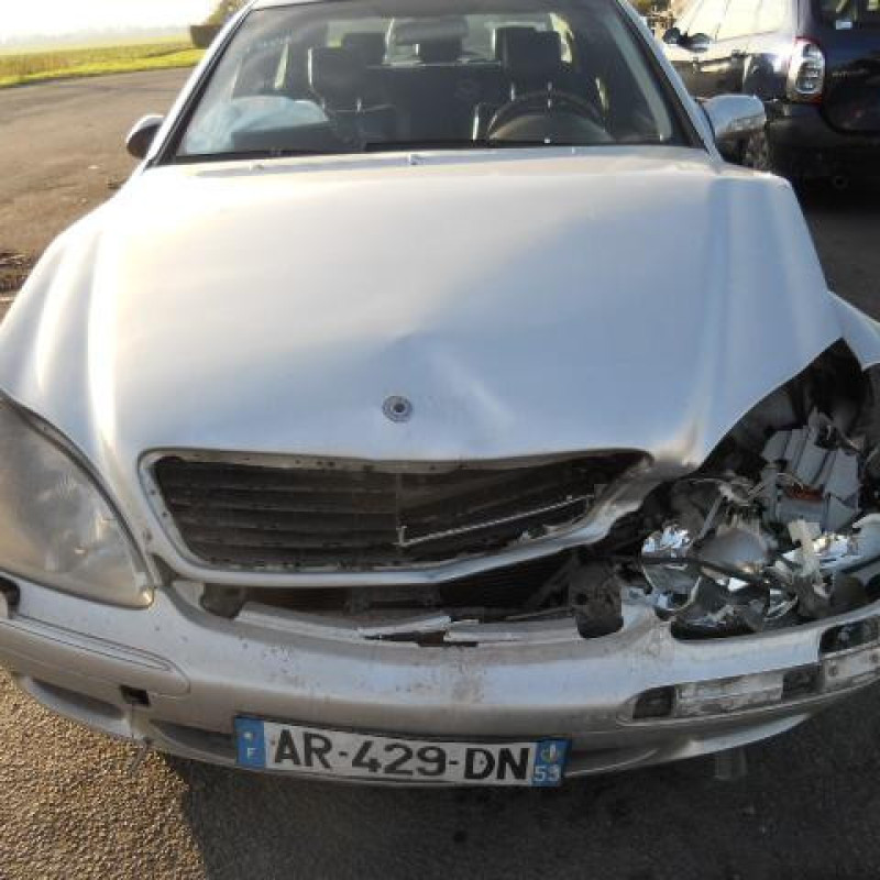 Renfort pare choc arriere (traverse) MERCEDES CLASSE S 220 Photo n°3