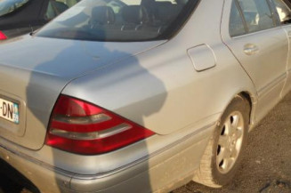 Renfort pare choc arriere (traverse) MERCEDES CLASSE S 220