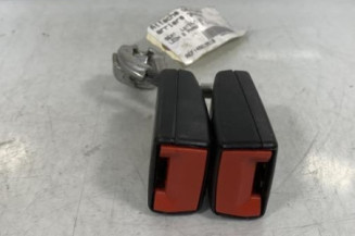 Attache ceinture arriere gauche SEAT LEON 2