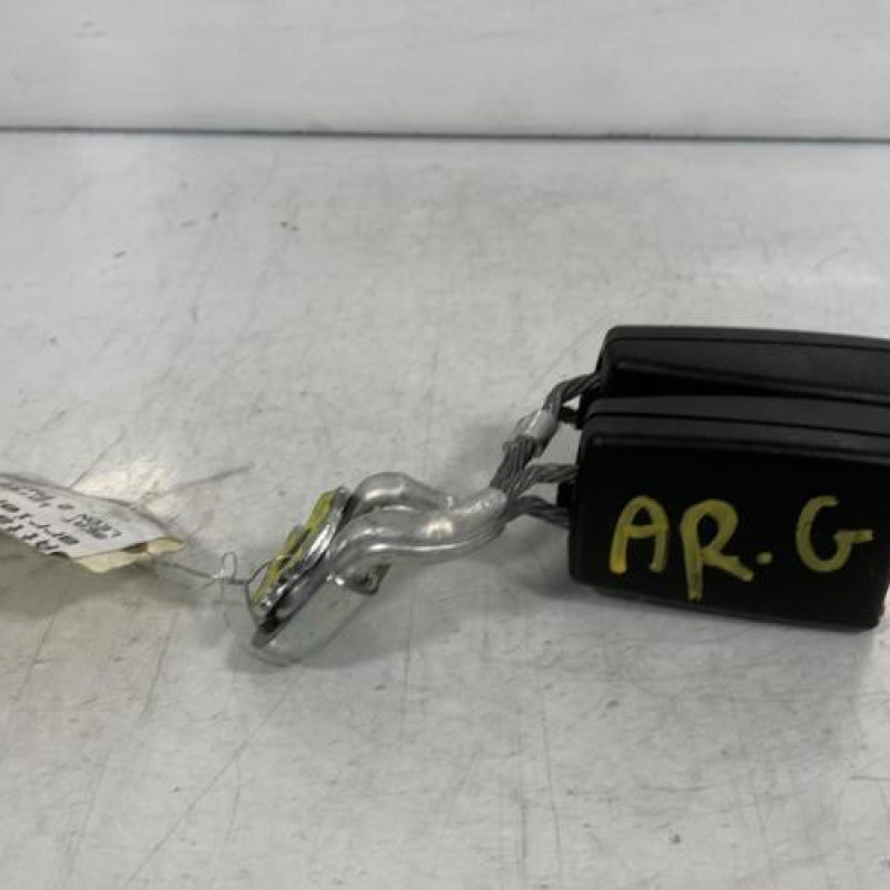 Attache ceinture arriere gauche SEAT LEON 2 Photo n°3