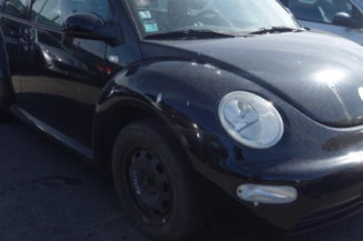 Pare choc arriere VOLKSWAGEN NEW BEETLE 1