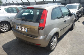 Plage arriere FORD FIESTA 5