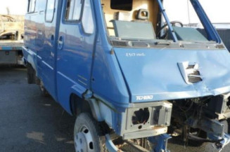 Crosse arriere droit RENAULT B110