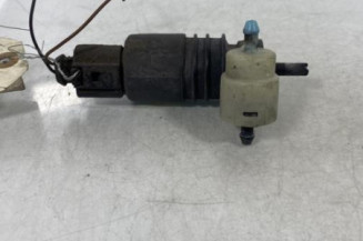 Pompe lave glace avant AUDI A4 1