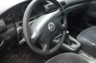 Cardan droit (transmission) VOLKSWAGEN PASSAT 4