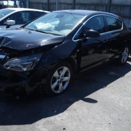 Volant OPEL ASTRA J Photo n°1