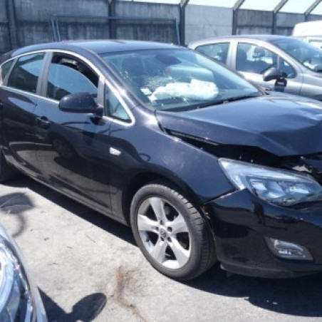 Etrier avant gauche (freinage) OPEL ASTRA J