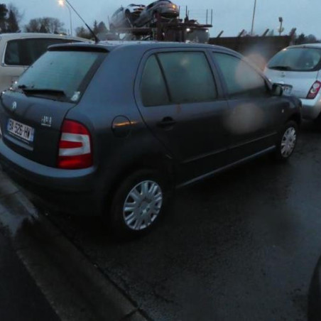 Etrier avant gauche (freinage) SKODA FABIA 1